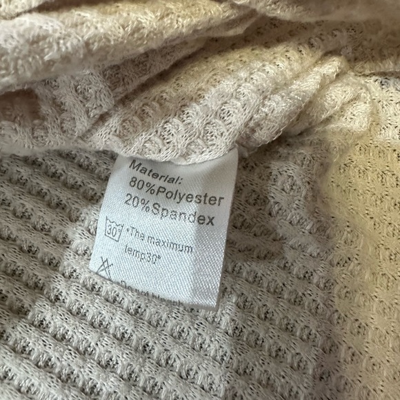 Iwollence size xl off white waffle knit button down long sleeve shirt with tie. - Picture 3 of 6